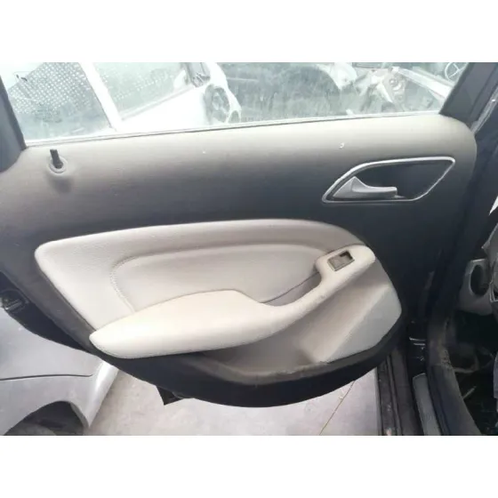 MERCEDES CLASE B (W246) '2012 B 180 CDI BE (246.200) NEGRO
