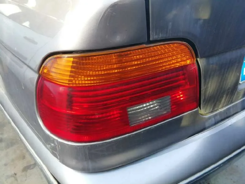 BMW SERIE 5 BERLINA (E39) '2001 525D GRIS