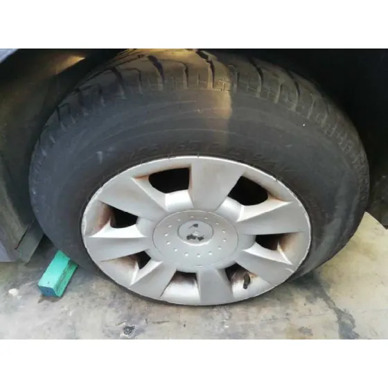 BMW SERIE 5 BERLINA (E39) '2001 525D GRIS