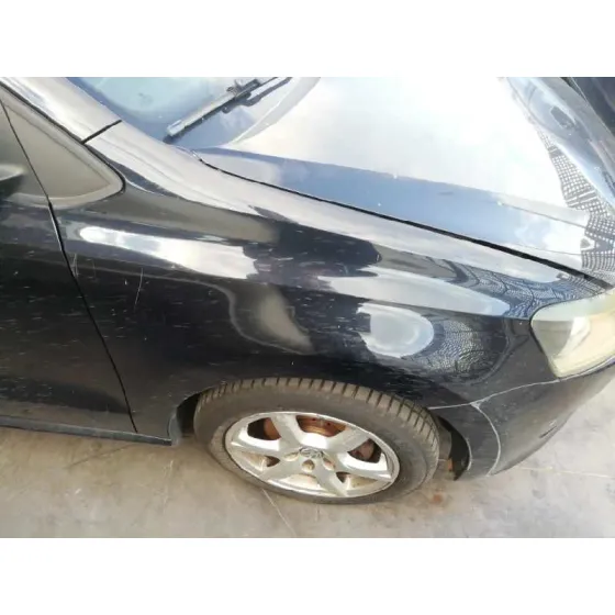 VOLKSWAGEN POLO (6R1) '2010 ADVANCE NEGRO
