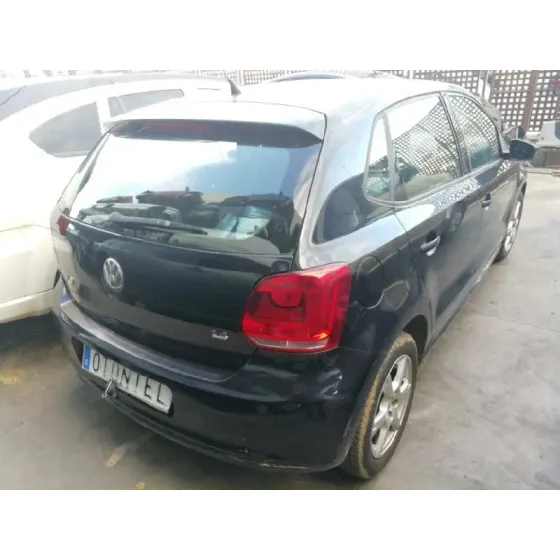 VOLKSWAGEN POLO (6R1) '2010 ADVANCE NEGRO