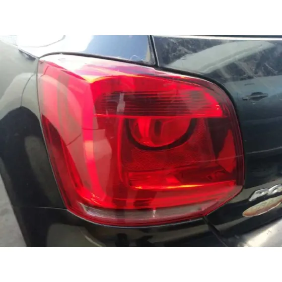 VOLKSWAGEN POLO (6R1) '2010 ADVANCE NEGRO
