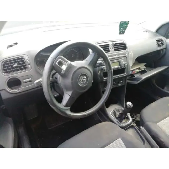 VOLKSWAGEN POLO (6R1) '2010 ADVANCE NEGRO