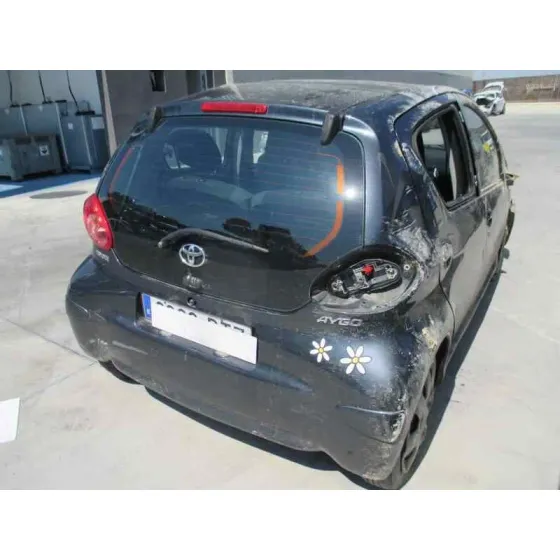 TOYOTA AYGO (KGB/WNB) '2005 1.0 CAT NEGRO