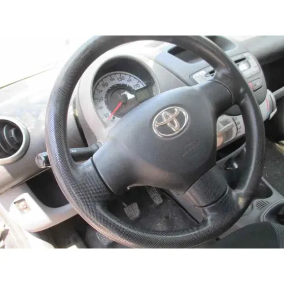 TOYOTA AYGO (KGB/WNB) '2005 1.0 CAT NEGRO