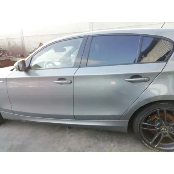 BMW SERIE 1 BERLINA (E81/E87) '2010 118D GRIS