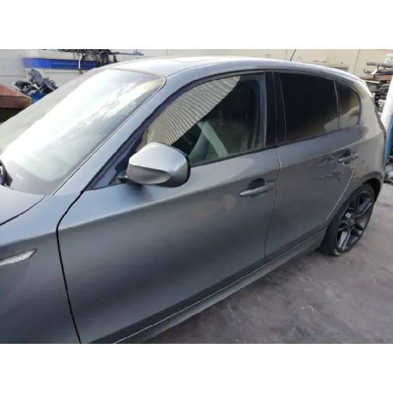 BMW SERIE 1 BERLINA (E81/E87) '2010 118D GRIS