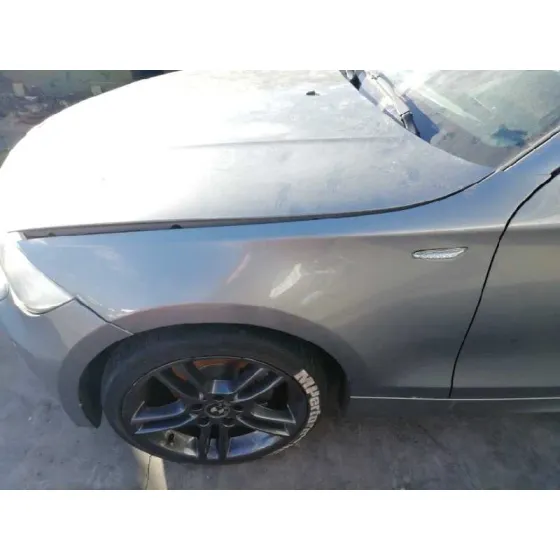 BMW SERIE 1 BERLINA (E81/E87) '2010 118D GRIS
