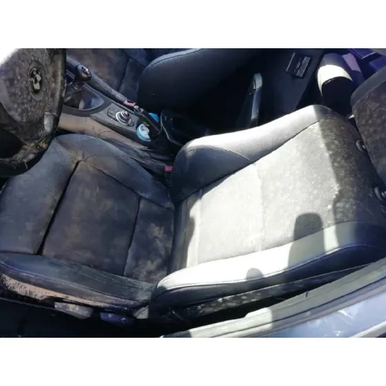 BMW SERIE 1 BERLINA (E81/E87) '2010 118D GRIS