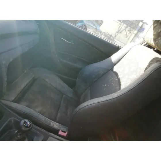 BMW SERIE 1 BERLINA (E81/E87) '2010 118D GRIS
