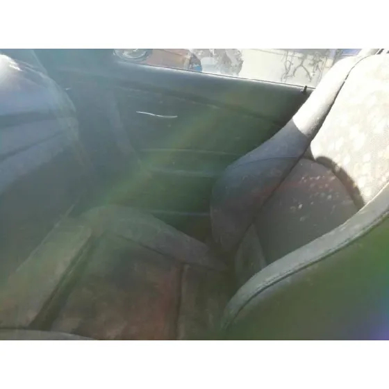 BMW SERIE 1 BERLINA (E81/E87) '2010 118D GRIS