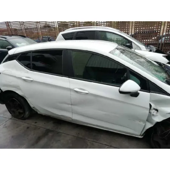 OPEL ASTRA K LIM. 5TÜRIG '2016 SELECTIVE BLANCO