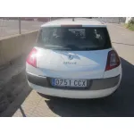 RENAULT MEGANE II BERLINA 3P RENAULT MEGANE II BERLINA 3P '2002 CONFORT AUTHENTIQUE BLANCO 2002