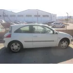 RENAULT MEGANE II BERLINA 3P RENAULT MEGANE II BERLINA 3P '2002 CONFORT AUTHENTIQUE BLANCO 2002