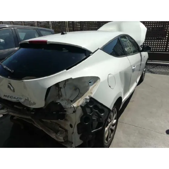 RENAULT MEGANE III COUPE '2016 LIMITED BLANCO