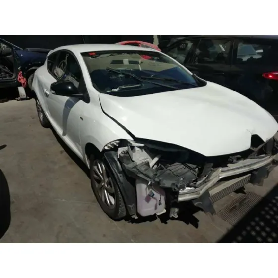 RENAULT MEGANE III COUPE '2016 LIMITED BLANCO