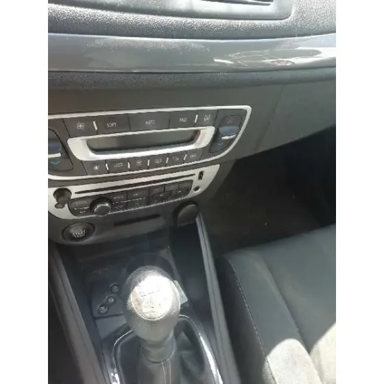 RENAULT MEGANE III COUPE '2016 LIMITED BLANCO