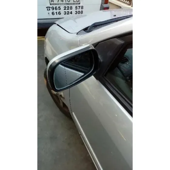 TOYOTA COROLLA (E12) '2003 1.6 LINEA LUNA BERLINA GRIS PLATA