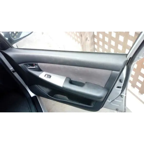 TOYOTA COROLLA (E12) '2003 1.6 LINEA LUNA BERLINA GRIS PLATA