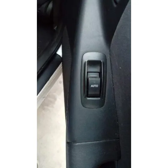 TOYOTA COROLLA (E12) '2003 1.6 LINEA LUNA BERLINA GRIS PLATA
