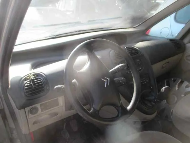 CITROEN XSARA PICASSO '2004 1.6 HDI 110 EXCLUSIVE