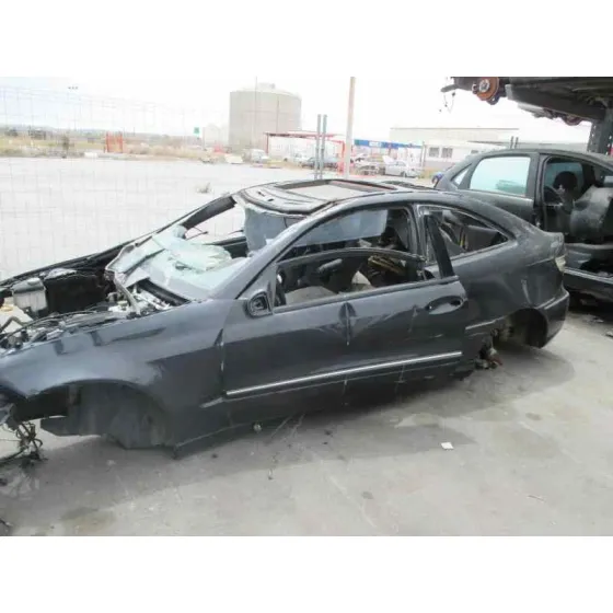 MERCEDES CLASE CLC (CL203) CLC '2008 220 CDI (LA) (203.708) NEGRO