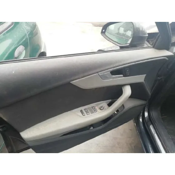 AUDI A4 BERLINA (8W2) '2016 ADVANCED EDITION NEGRO