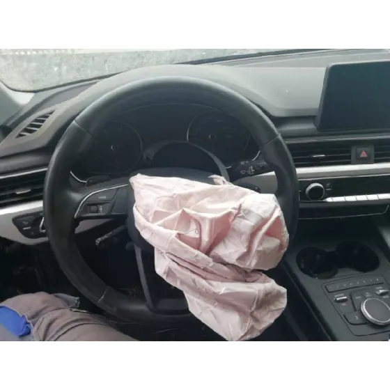 AUDI A4 BERLINA (8W2) '2016 ADVANCED EDITION NEGRO