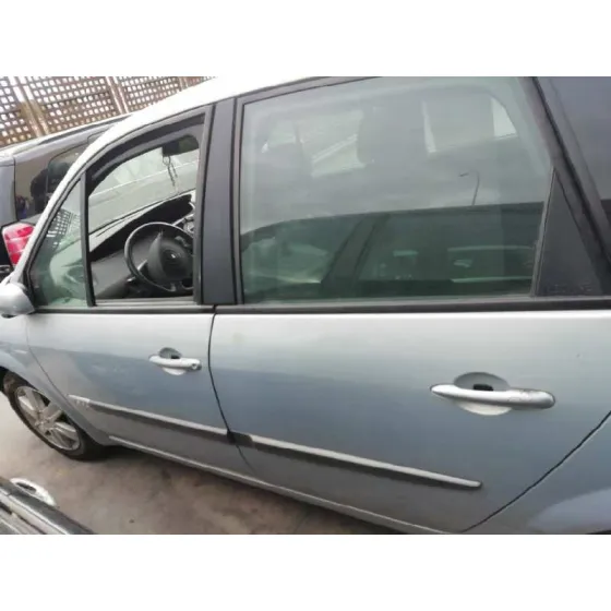 RENAULT MEGANE GRAND SCENIC II '2004 (7 PLAZAS) GRIS