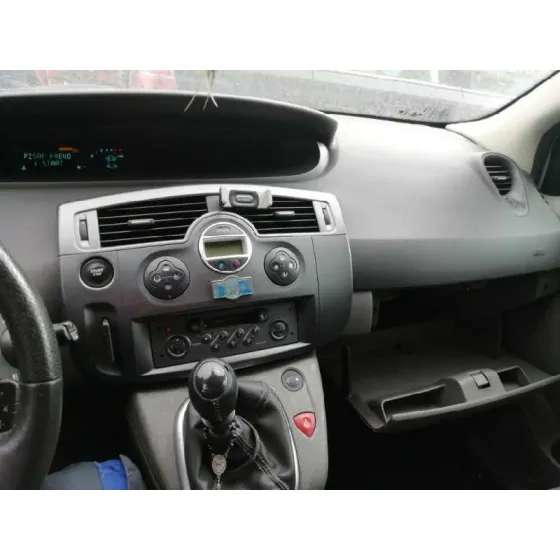 RENAULT MEGANE GRAND SCENIC II '2004 (7 PLAZAS) GRIS