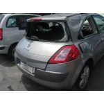 RENAULT MEGANE II BERLINA 3P RENAULT MEGANE II BERLINA 3P '2004 CONFORT AUTHENTIQUE GRIS CLARO 2002