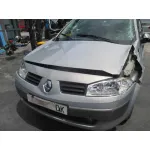 RENAULT MEGANE II BERLINA 3P RENAULT MEGANE II BERLINA 3P '2004 CONFORT AUTHENTIQUE GRIS CLARO 2002