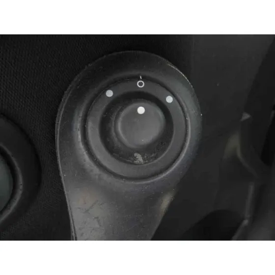 RENAULT MEGANE II BERLINA 3P '2004 CONFORT AUTHENTIQUE GRIS CLARO