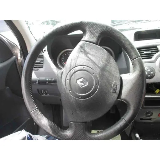 RENAULT MEGANE II BERLINA 3P '2004 CONFORT AUTHENTIQUE GRIS CLARO