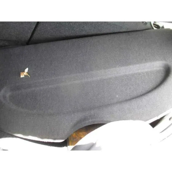 RENAULT MEGANE II BERLINA 3P '2004 CONFORT AUTHENTIQUE GRIS CLARO
