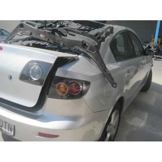 MAZDA 3 BERLINA (BK) '2005 1.6 CRDT ACTIVE+ PLATA