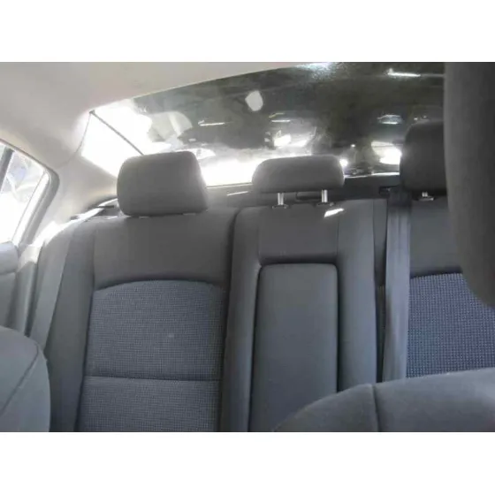 MAZDA 3 BERLINA (BK) '2005 1.6 CRDT ACTIVE+ PLATA