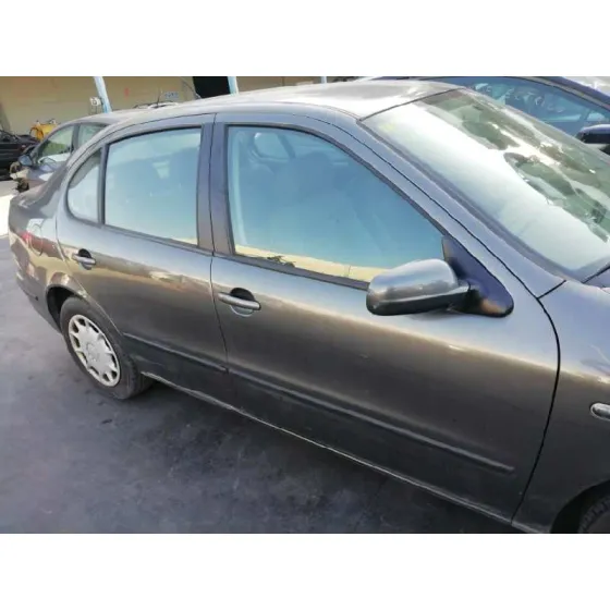 SEAT TOLEDO (1M2) '2002 STELLA GRIS ANDRACITA
