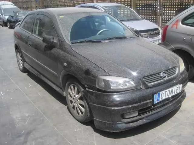OPEL ASTRA G BERLINA '2003 CLUB NEGRO