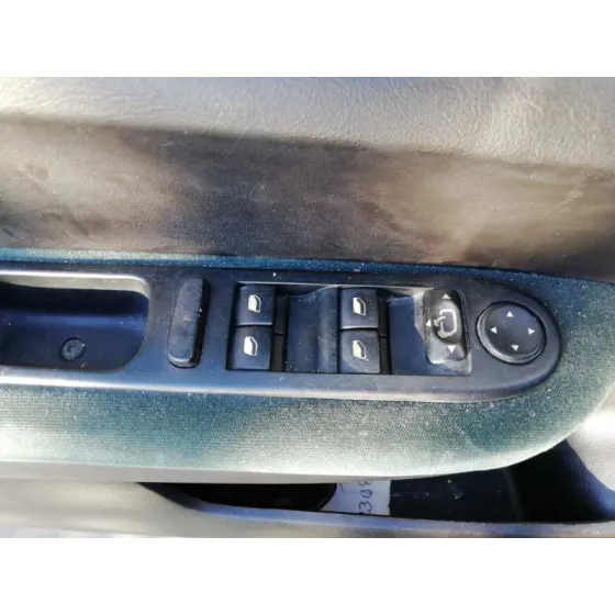 PEUGEOT 307 BREAK / SW (S1) '2004 SW VERDE