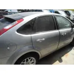 FORD FOCUS BERLINA (CAP) FORD FOCUS BERLINA (CAP) '2005 AMBIENTE (D) PLATA 2006
