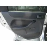 FORD FOCUS BERLINA (CAP) FORD FOCUS BERLINA (CAP) '2005 AMBIENTE (D) PLATA 2006