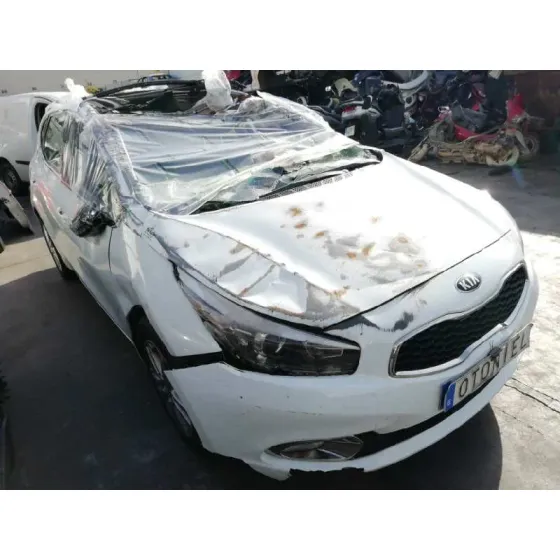 KIA CEE'D '2013 DRIVE BLANCO