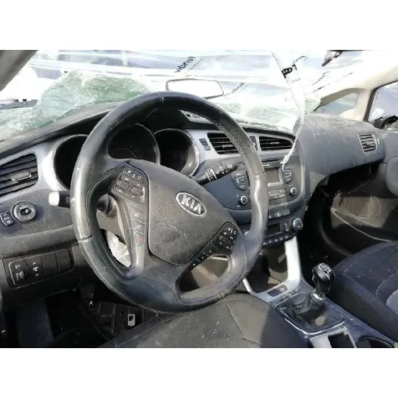 KIA CEE'D '2013 DRIVE BLANCO