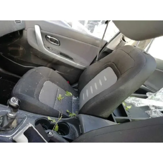 KIA CEE'D '2013 DRIVE BLANCO