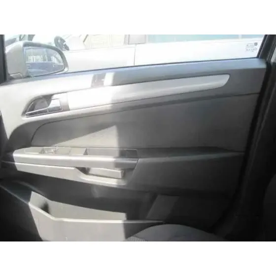 OPEL ASTRA H BERLINA '2005 COSMO GRIS