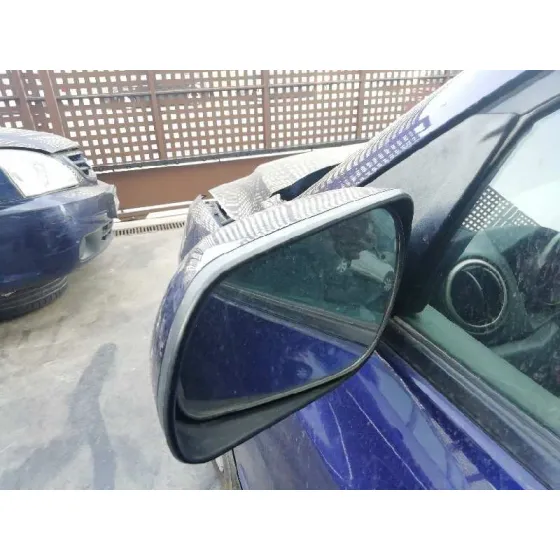 MAZDA 3 BERLINA (BK) '2005 1.6 16V CAT AZUL