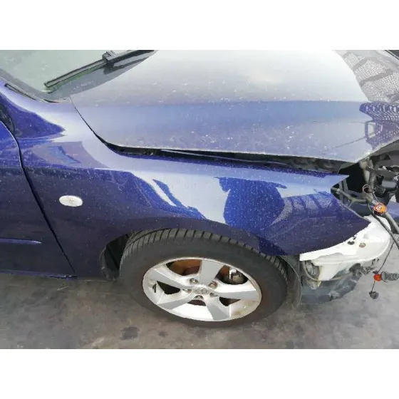 MAZDA 3 BERLINA (BK) '2005 1.6 16V CAT AZUL