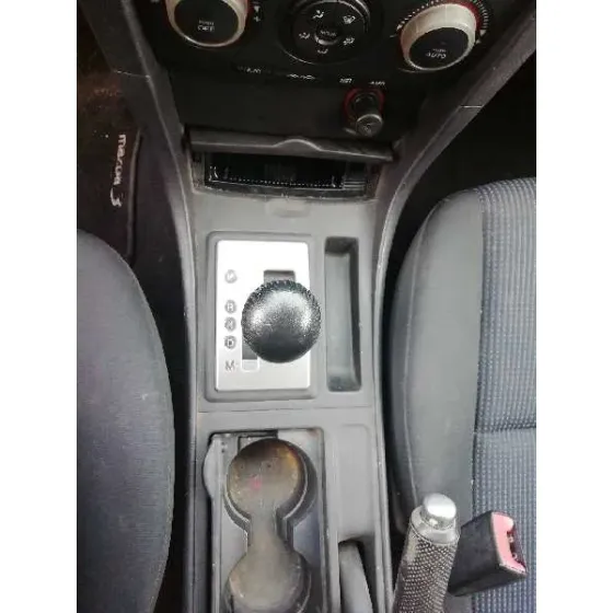 MAZDA 3 BERLINA (BK) '2005 1.6 16V CAT AZUL