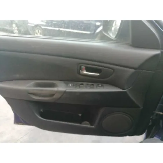 MAZDA 3 BERLINA (BK) '2005 1.6 16V CAT AZUL